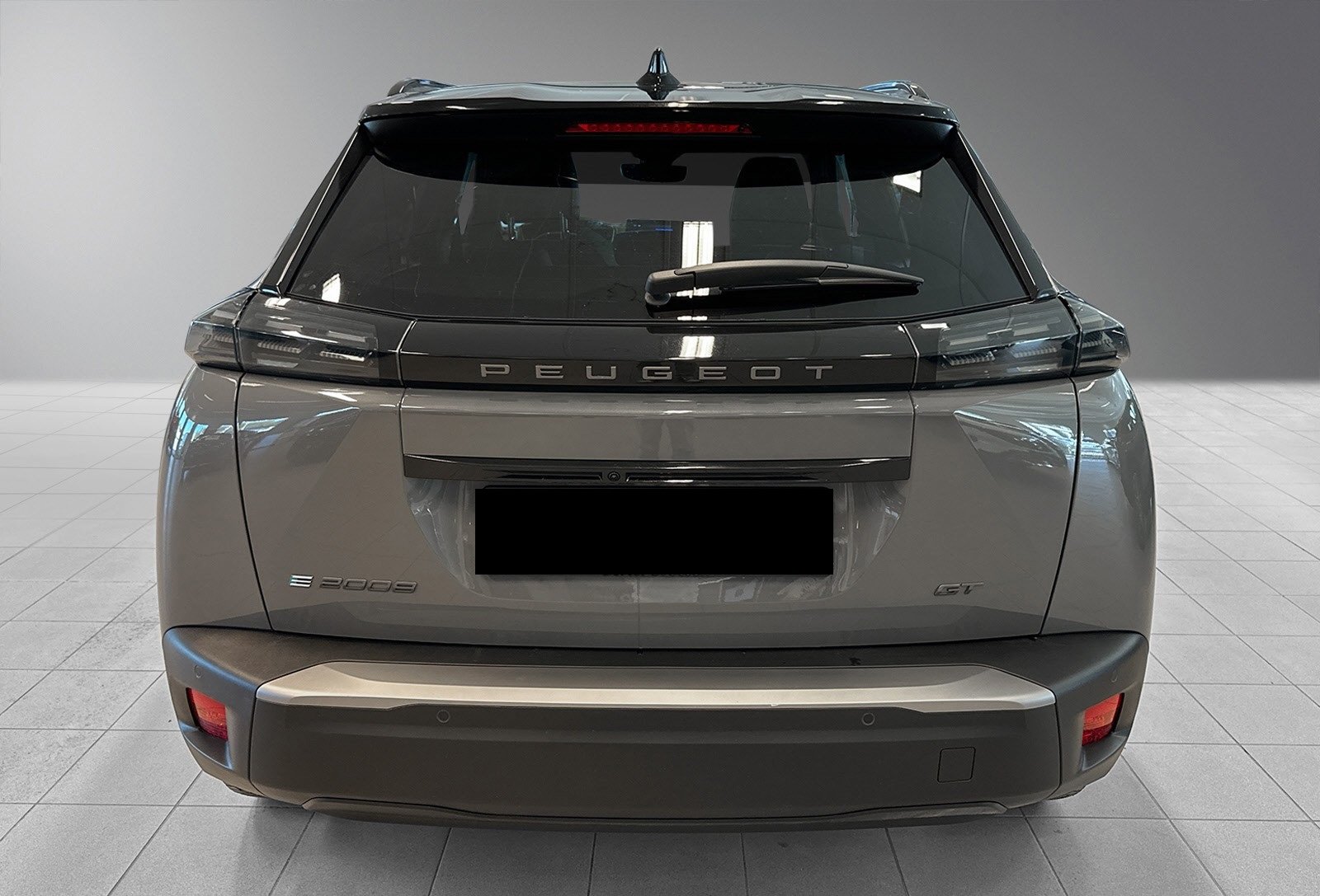 PEUGEOT E-2008 156 HP GT - Photo 4