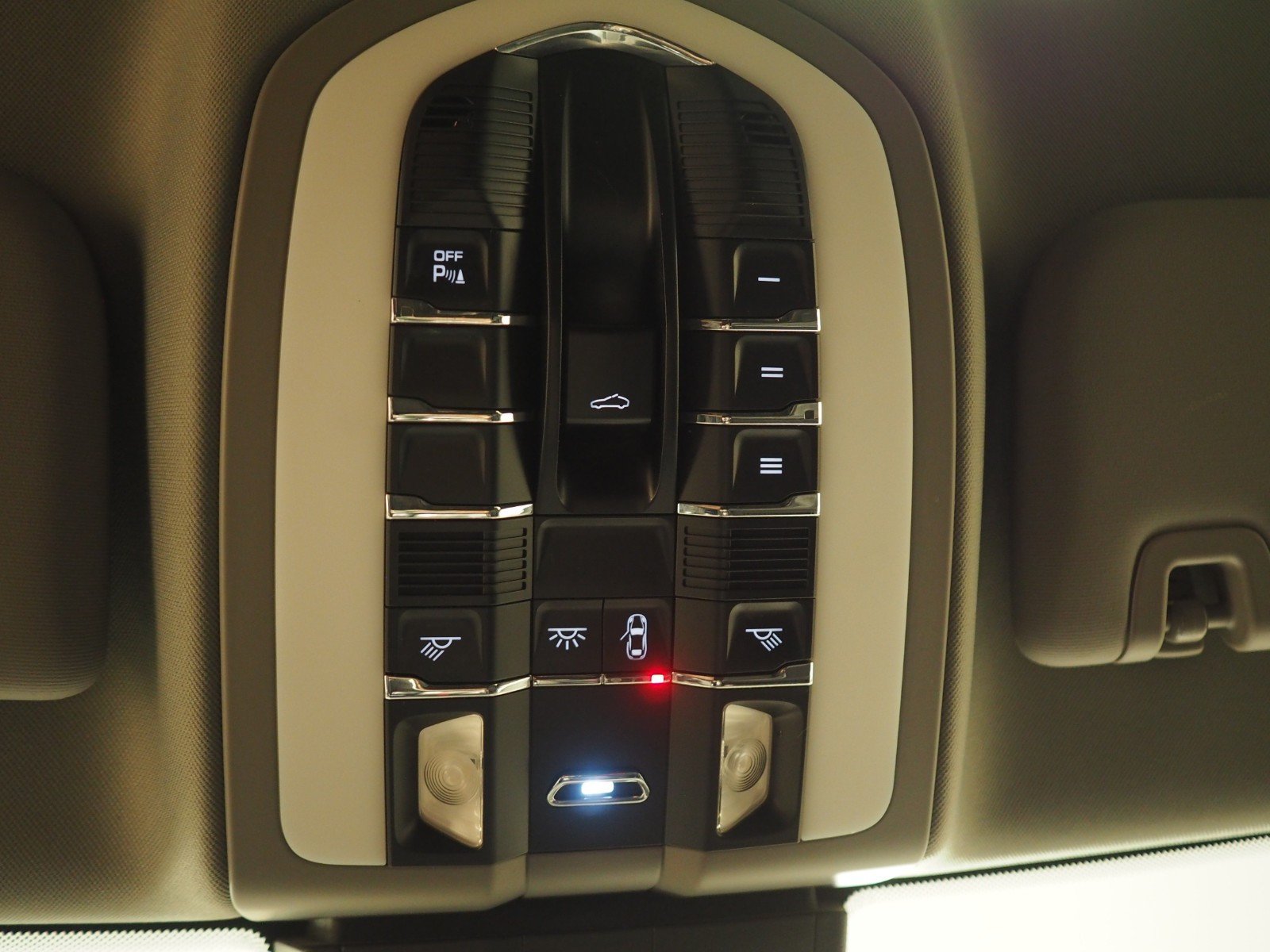 PORSCHE PANAMERA I (970) 3.0 - Photo 11