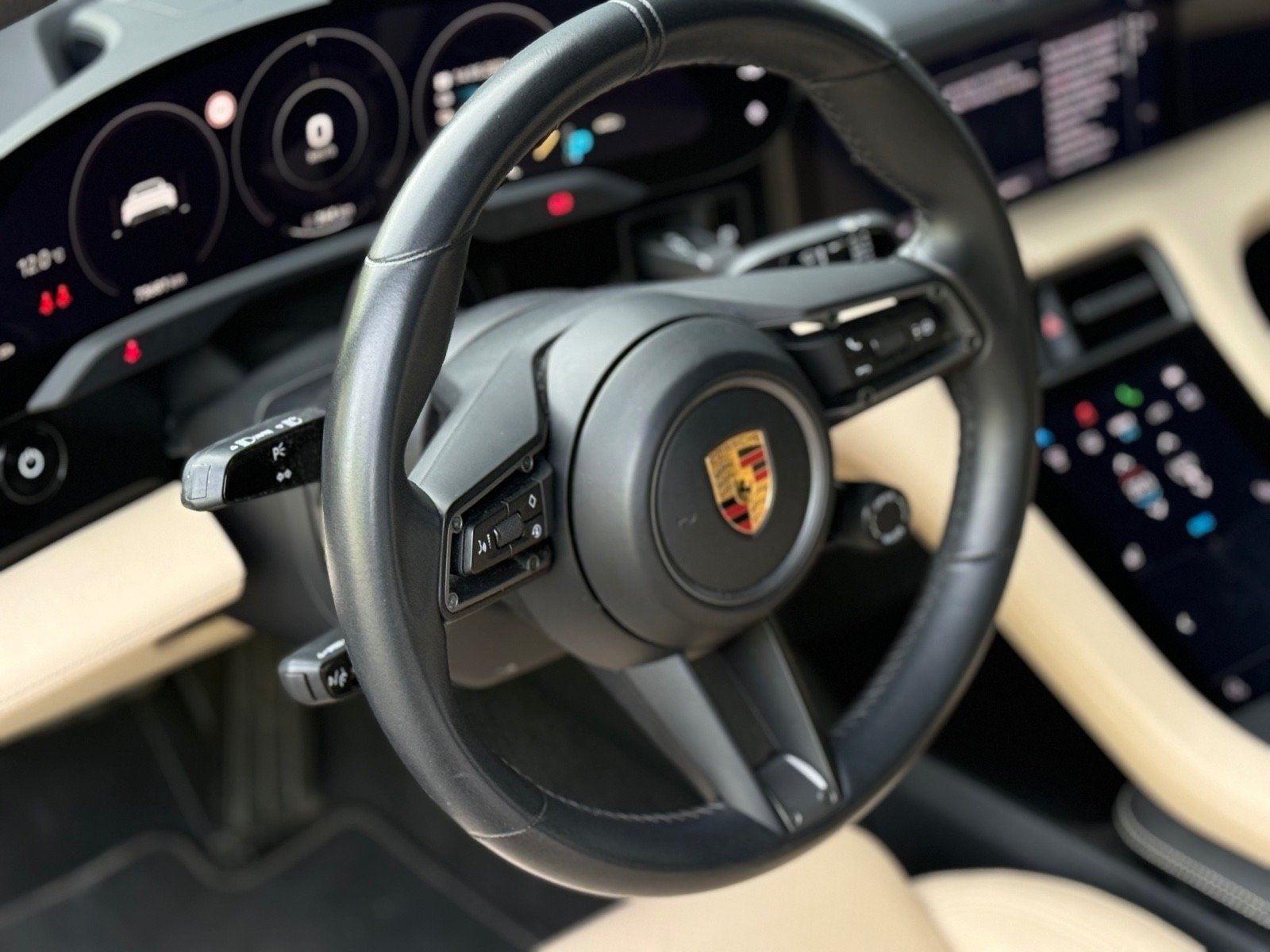 PORSCHE TAYCAN 4S PERFORMANCE PLUS - Photo 8