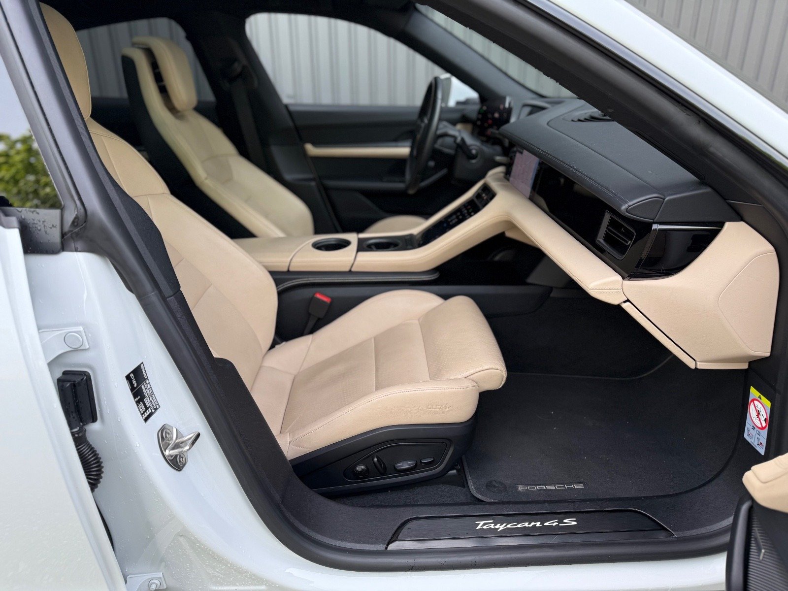 PORSCHE TAYCAN 4S PERFORMANCE PLUS - Photo 10