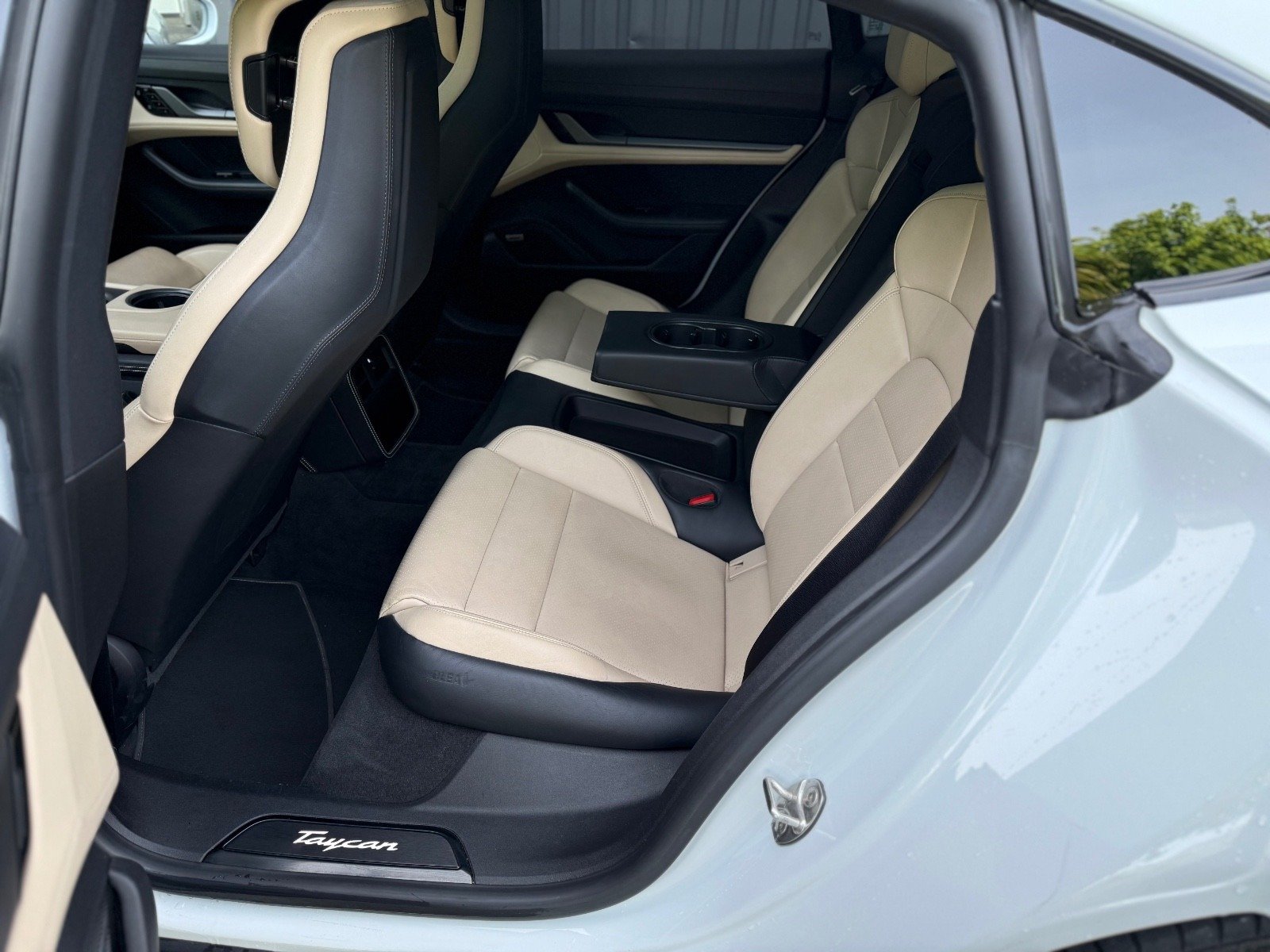 PORSCHE TAYCAN 4S PERFORMANCE PLUS - Photo 12