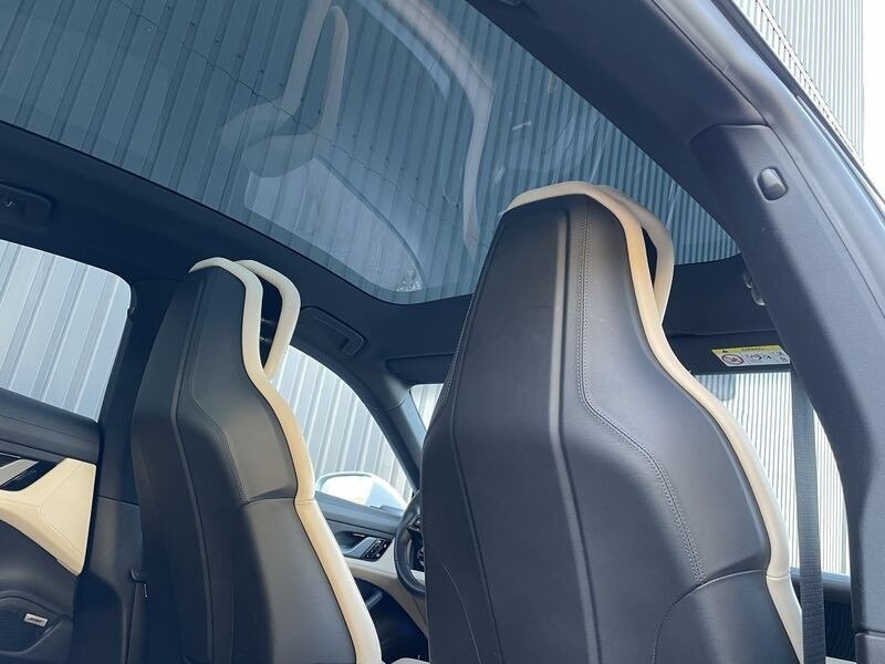 PORSCHE TAYCAN 4S PERFORMANCE PLUS - Photo 17