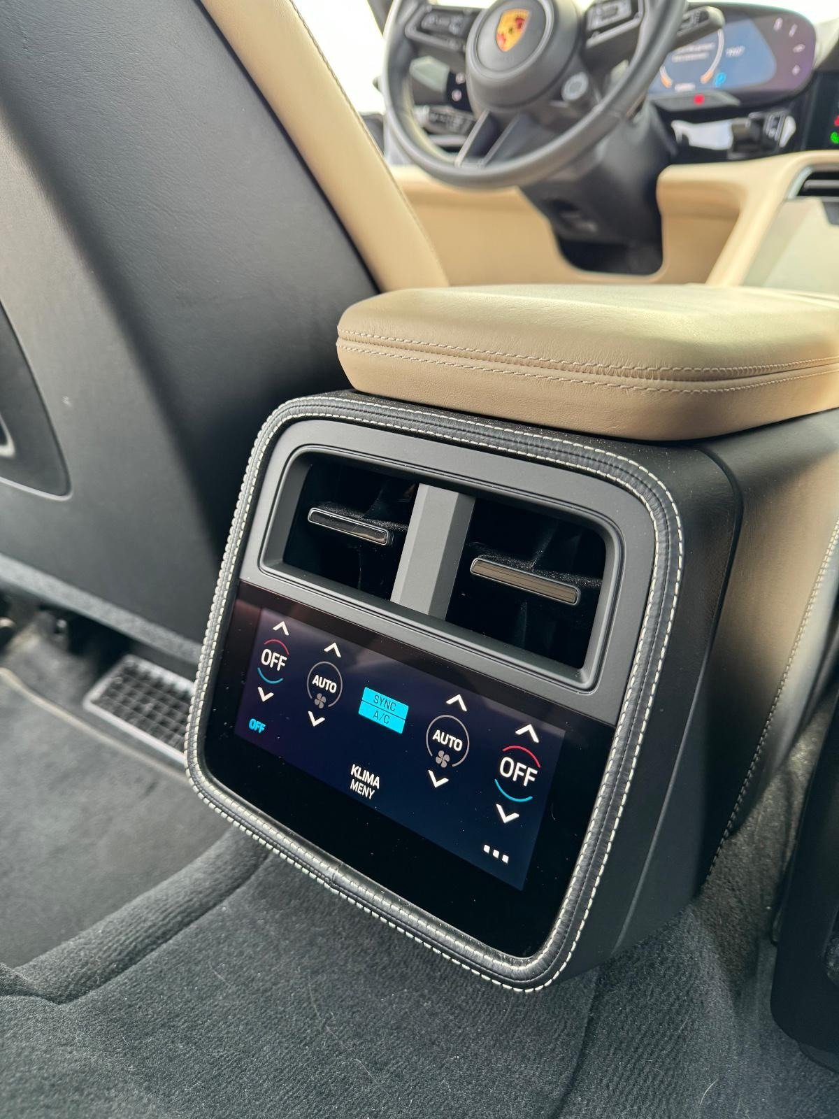 PORSCHE TAYCAN 4S PERFORMANCE PLUS - Photo 18