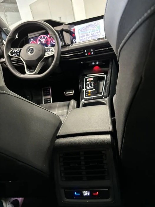 VOLKSWAGEN GOLF VIII 2.0 TDI SCR 200CH GTD DSG7 - Photo 13