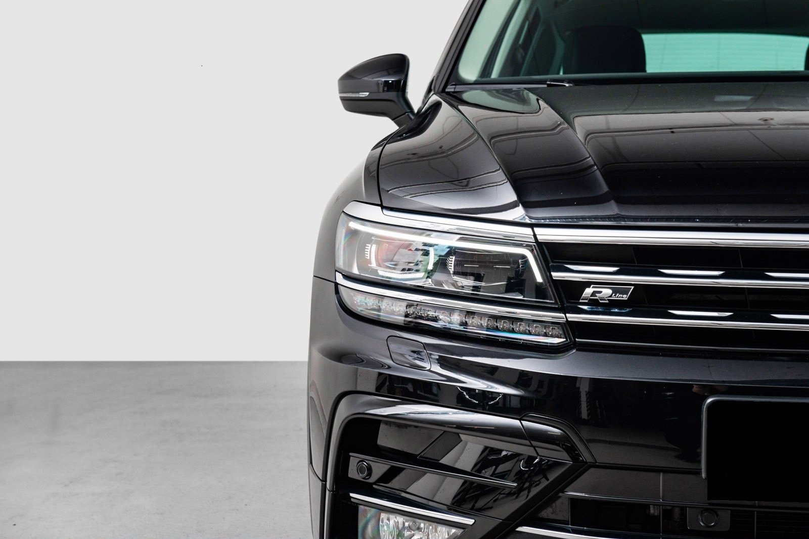 VOLKSWAGEN TIGUAN 2.0 TDI 150 EXCLUSIVE R LINE 4MOTION DSG7 - Photo 3