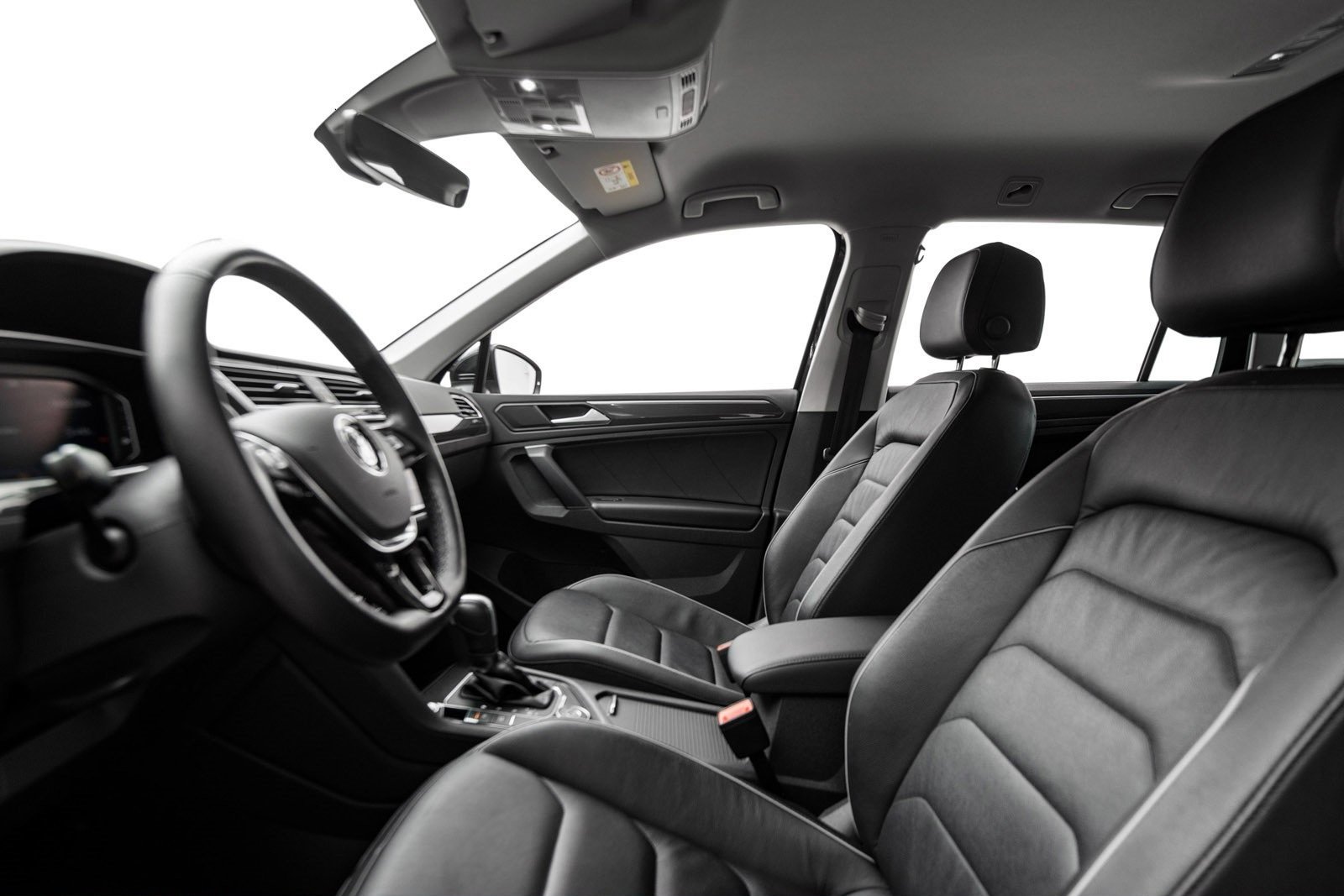 VOLKSWAGEN TIGUAN 2.0 TDI 150 EXCLUSIVE R LINE 4MOTION DSG7 - Photo 10