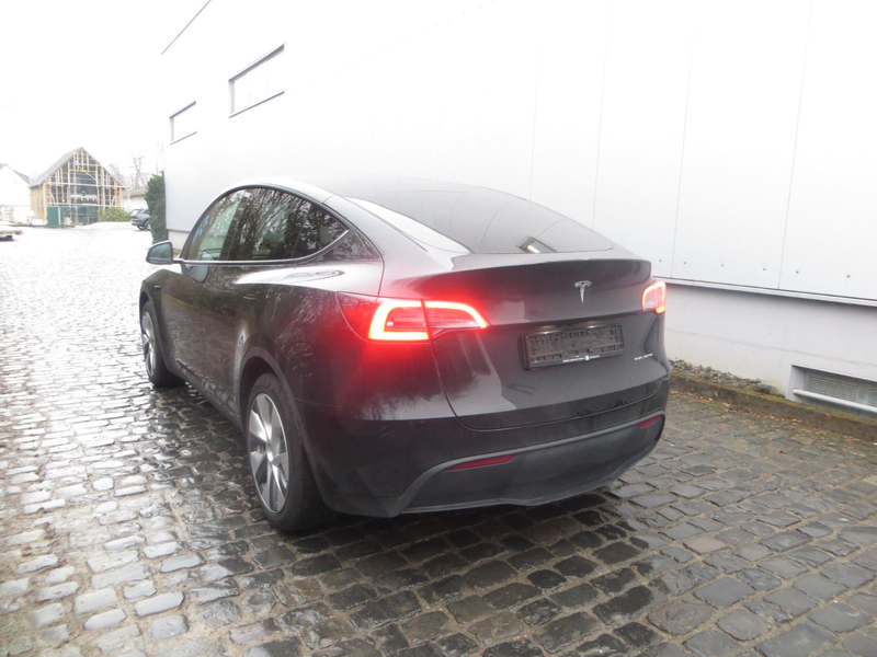 Tesla Model Y Lange afstand dubbele AWD - Photo 4