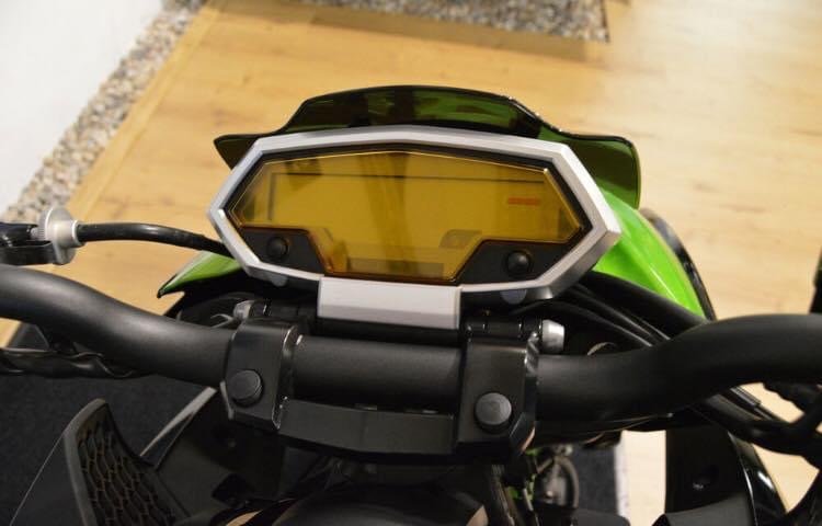 KAWASAKI Z1000 ABS - Photo 3