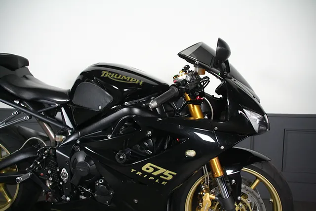 TRIUNFO DAYTONA 675 - Photo 12