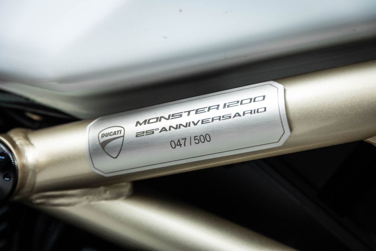 DUCATI MOUNT 1200 25º ANIVERSÁRIO - Photo 8