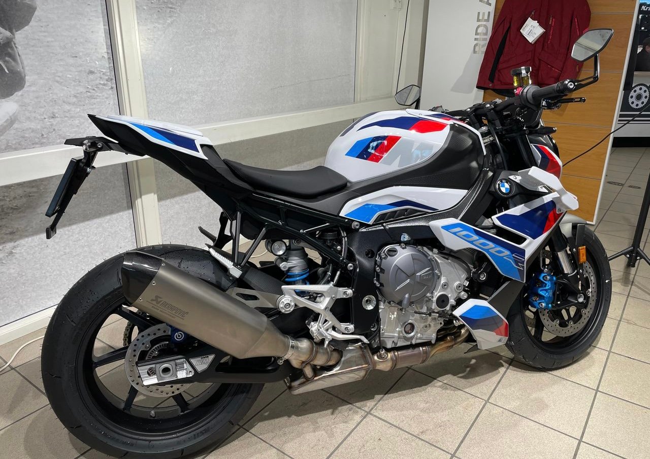 BMW M 1000 RR COMPÉTITION AKRAPOVIC EVO - Photo 11