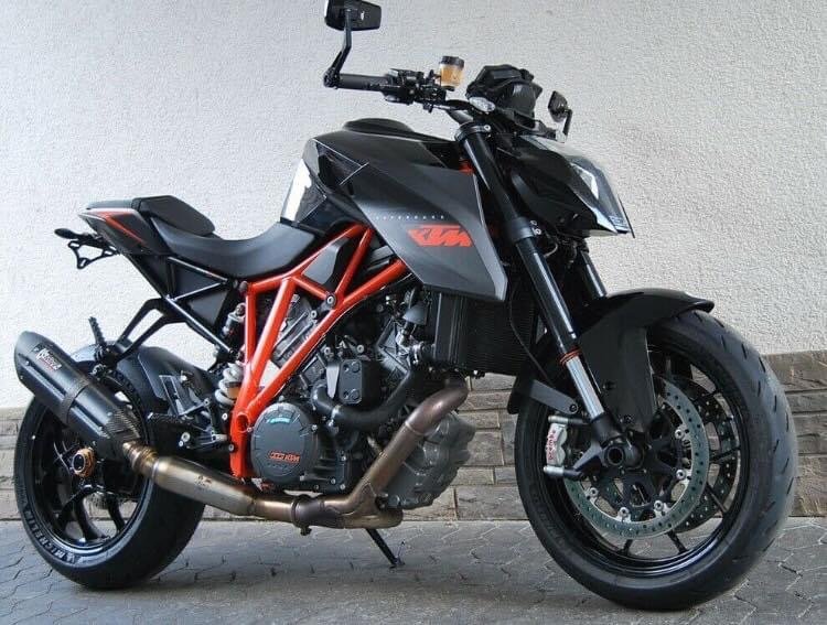 KTM 1290 SUPER DUKE R 2024