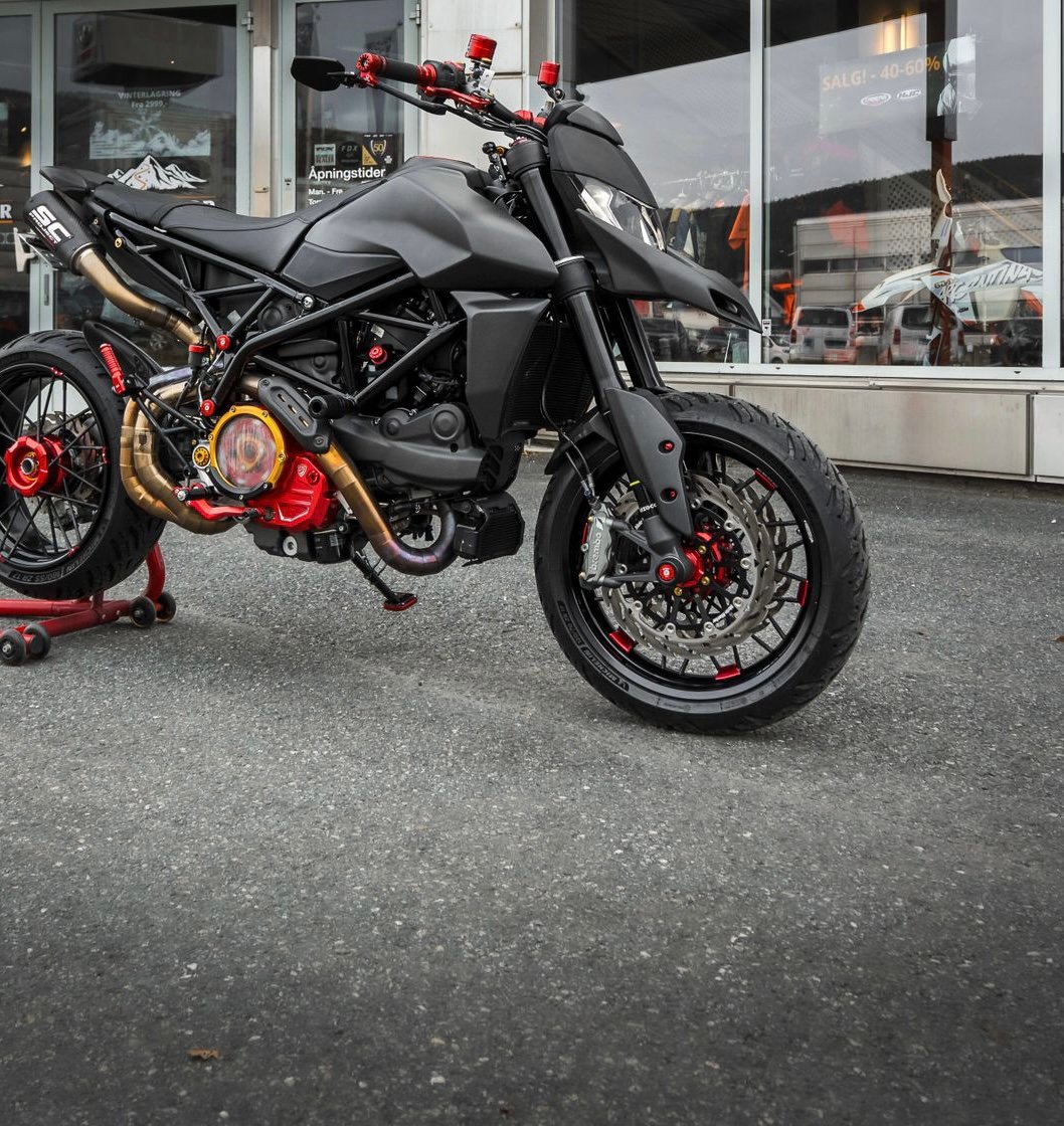 DUCATI 950 HYPERMOTARD CARBONO - Photo 2