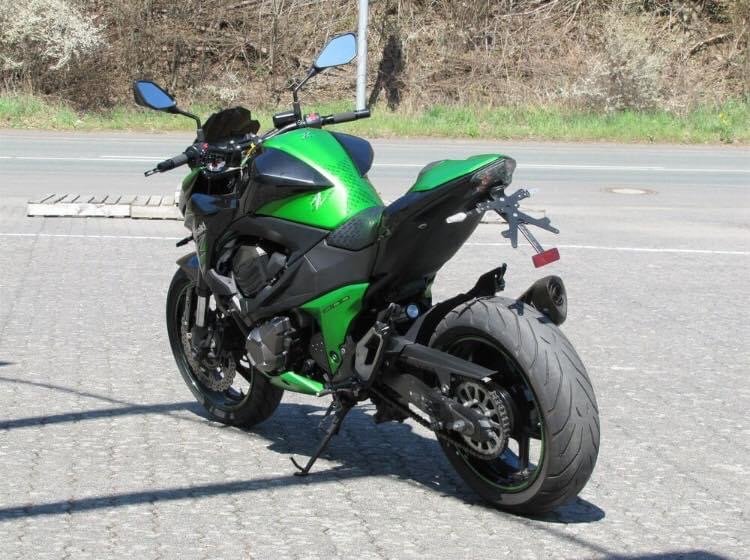KAWASAKI Z800 AKRAPOVIC ABS - Photo 5