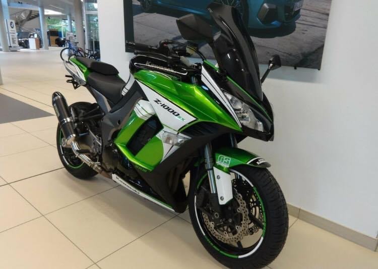 KAWASAKI Z1000 SX - Photo 2