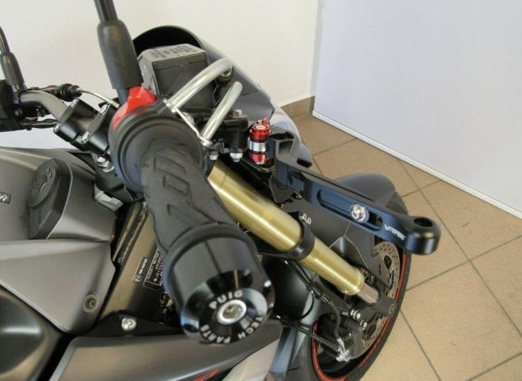 SUZUKI GSR 750 ABS AKRAPOVIC - Photo 15