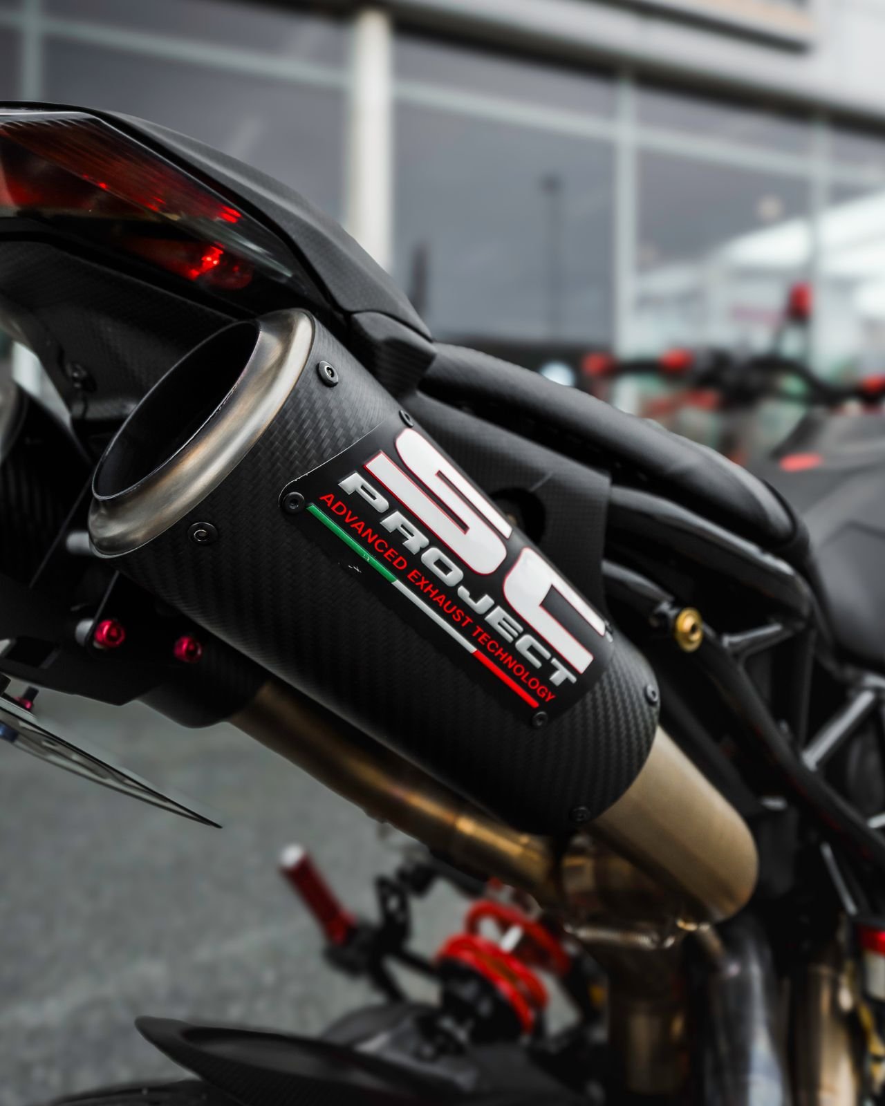 DUCATI 950 HYPERMOTARD CARBONO - Photo 6