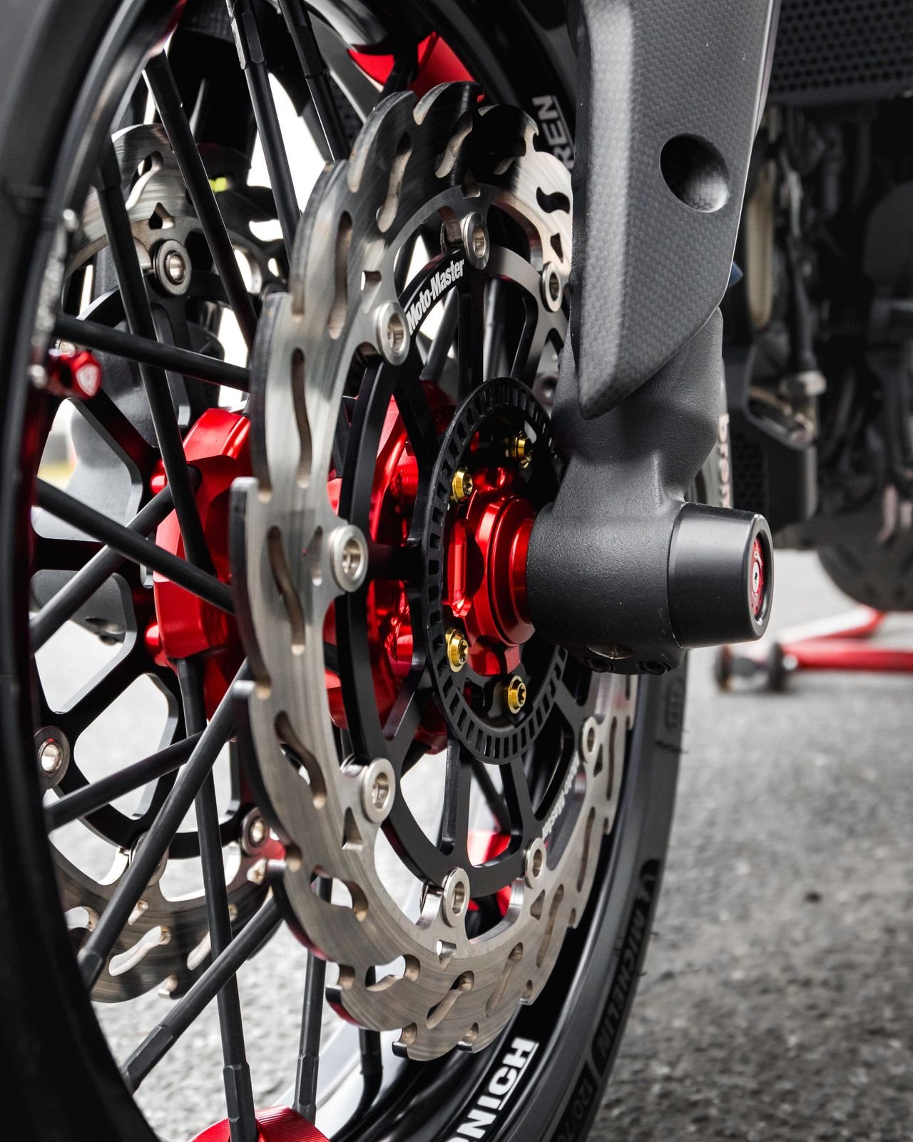 DUCATI 950 HYPERMOTARD CARBONO - Photo 17