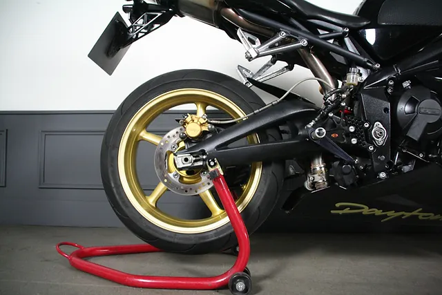 TRIUNFO DAYTONA 675 - Photo 18