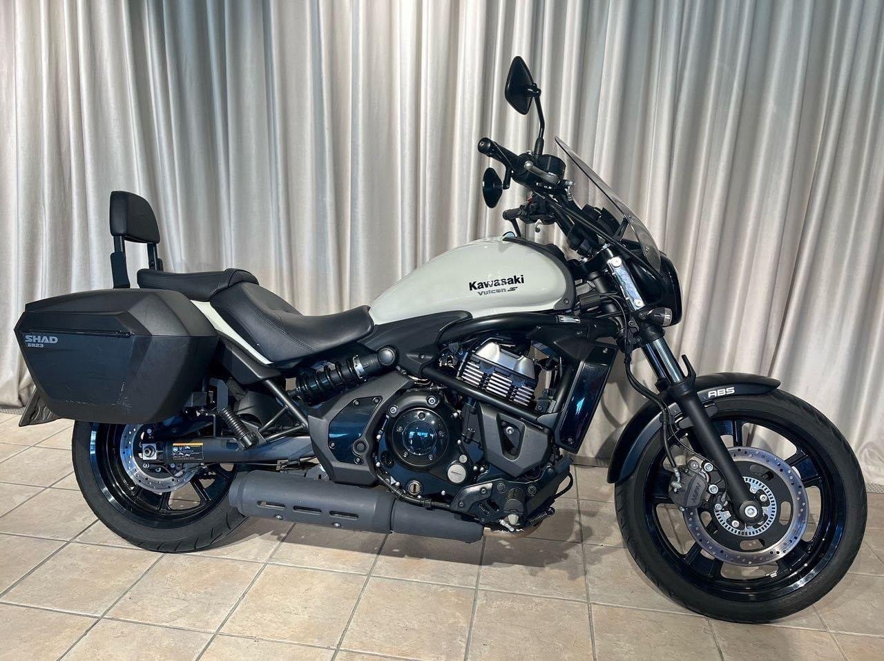 KAWASAKI VULCAN S ABS - Photo 4