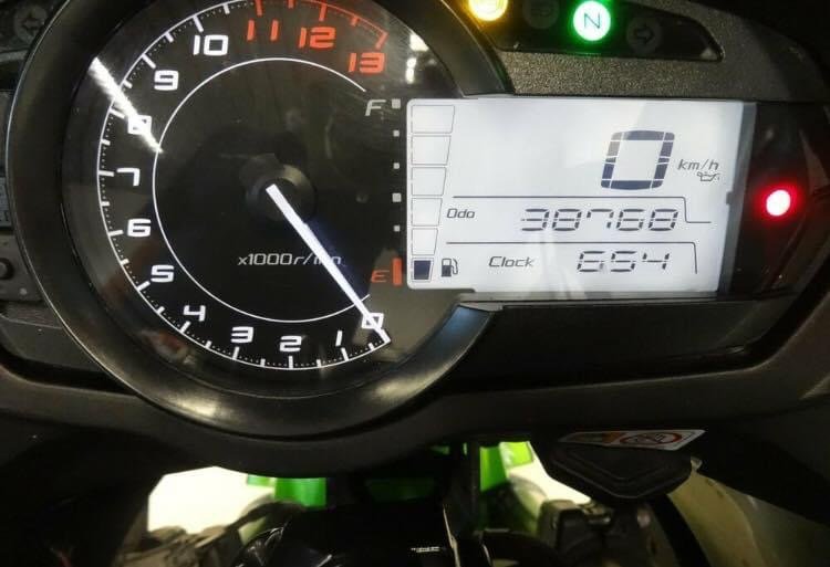 KAWASAKI Z1000 SX - Photo 15