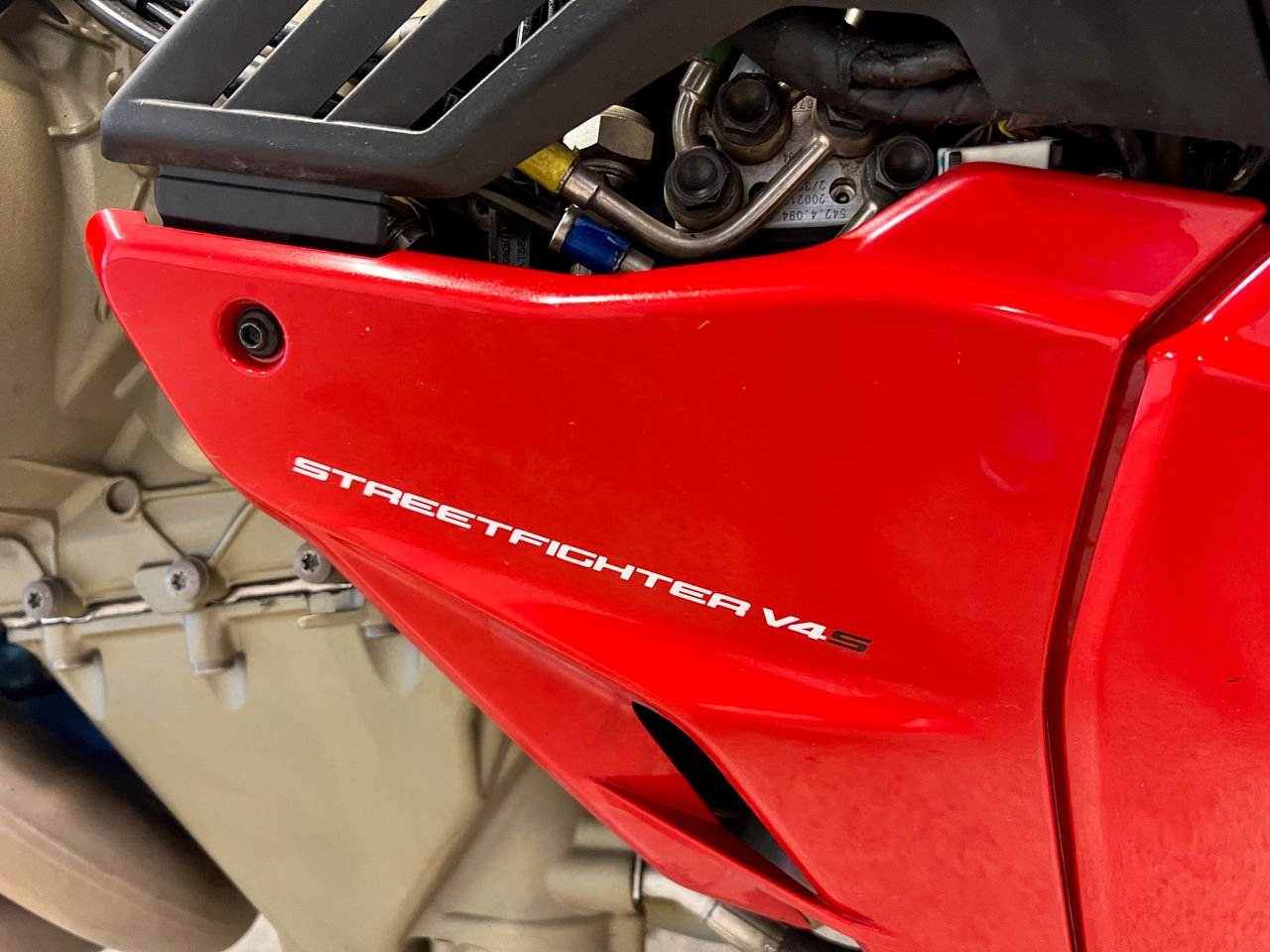 DUCATI STREETFIGHTER V4S - Photo 4