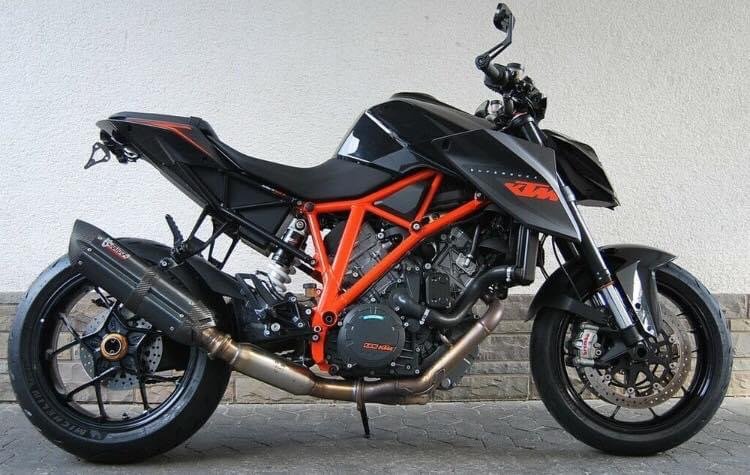KTM 1290 SUPER DUKE R - Photo 8