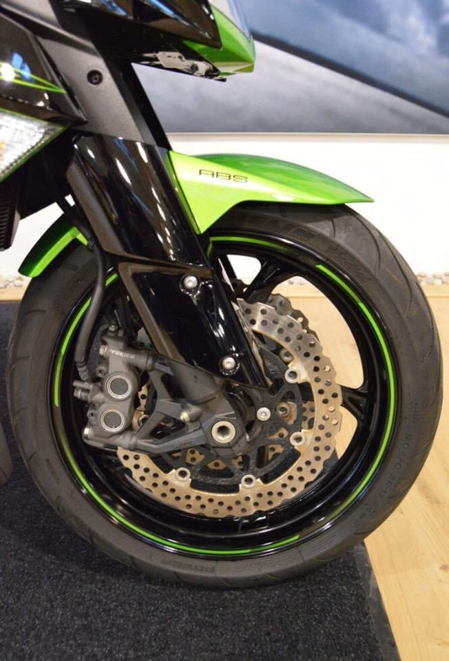 KAWASAKI Z1000 ABS - Photo 7