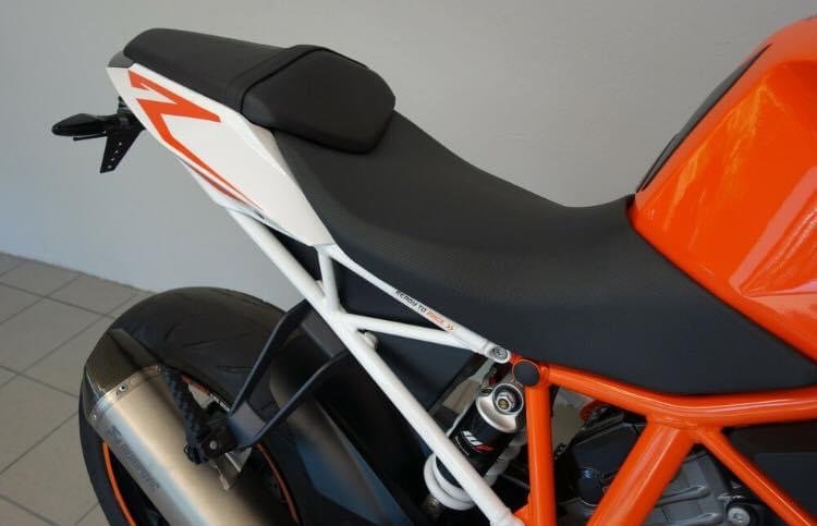 KTM 1290 SUPER DUKE R - Photo 10