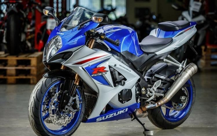 Suzuki GSXR 1000 ABS - Photo 6