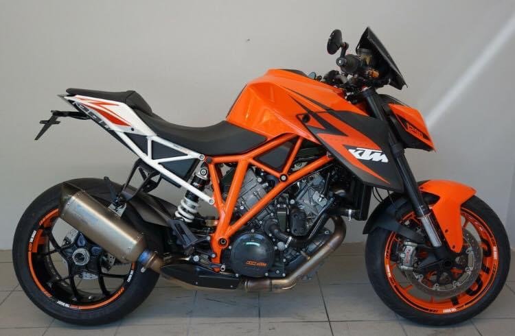 KTM 1290 SUPER DUKE R 2024